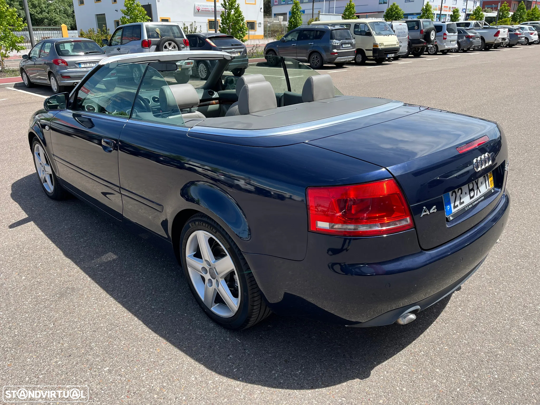 Audi A4 Cabrio 2.0 TDi Sport - 3