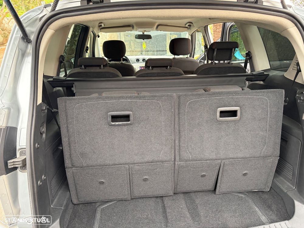 Ford S-Max 2.0 TDCi Trend 7L - 17