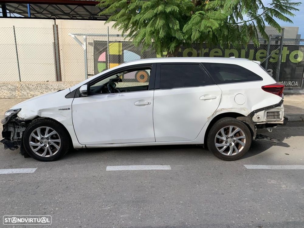 VOLANTE MOTOR TOYOTA AURIS E18 - 1