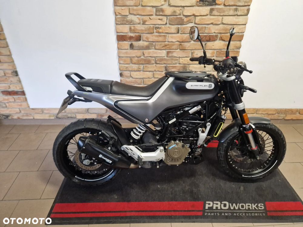 Husqvarna Svartpilen - 1