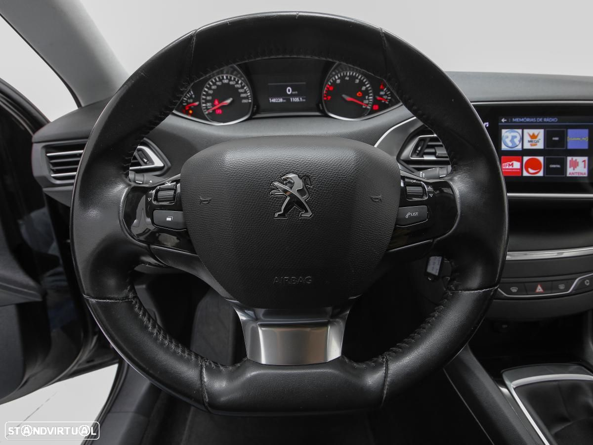 Peugeot 308 SW 1.2 PureTech Active - 17