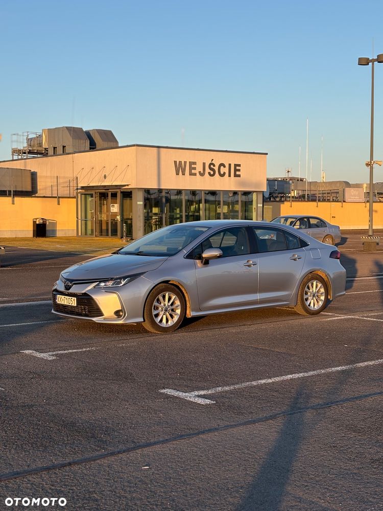 Toyota Corolla 1.8 Hybrid GPF Comfort - 8