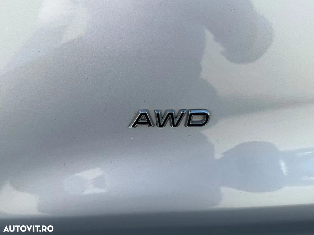 Ford Kuga - 24