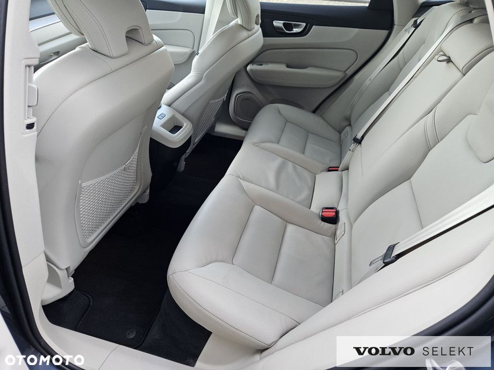 Volvo XC 60 - 23