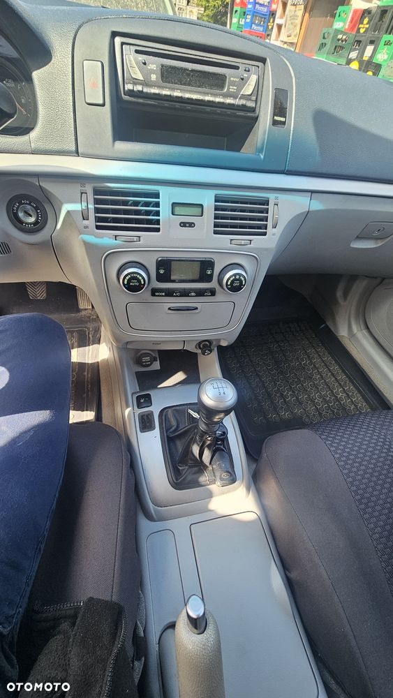 Hyundai Sonata - 7