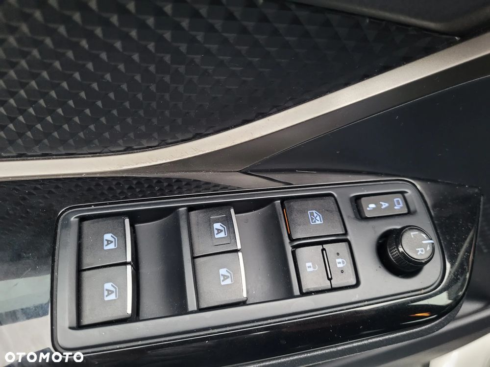 Toyota C-HR Style Selection - 10