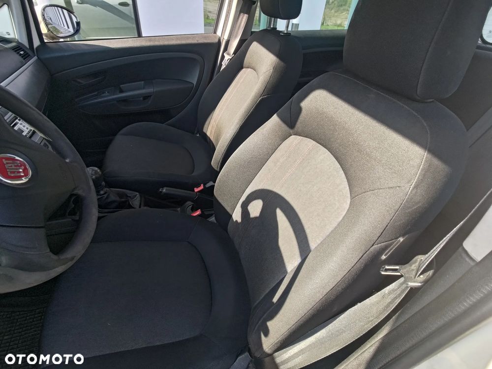 Fiat Punto - 13