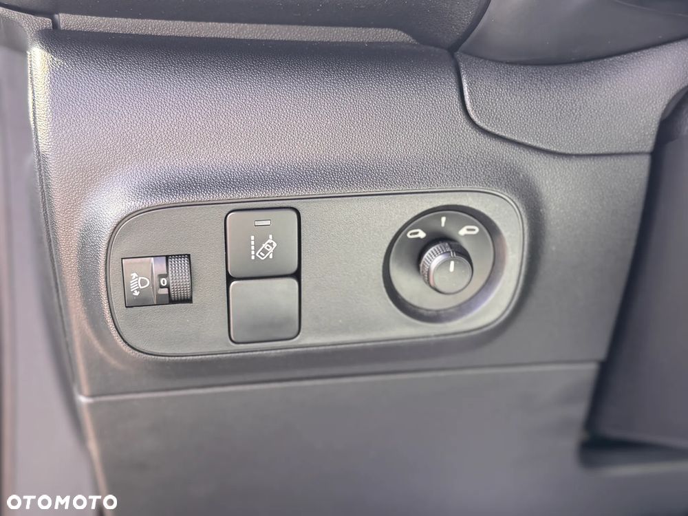 Citroën C3 1.2 PureTech Shine - 18