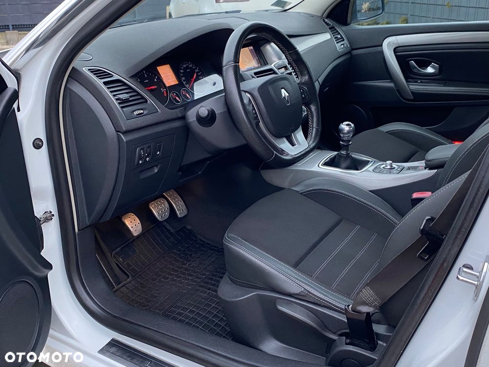 Renault Laguna ENERGY dCi 130 FAP Start & Stop Limited - 19