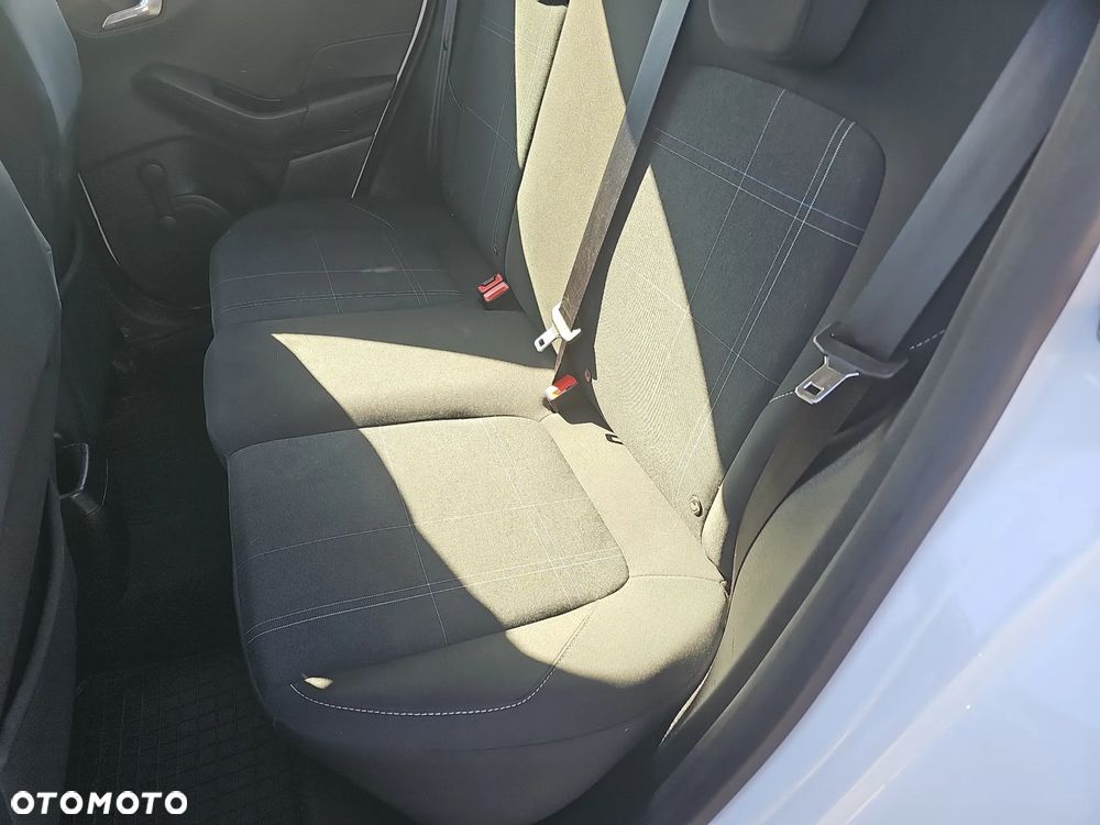 Ford Fiesta 1.1 Trend - 12