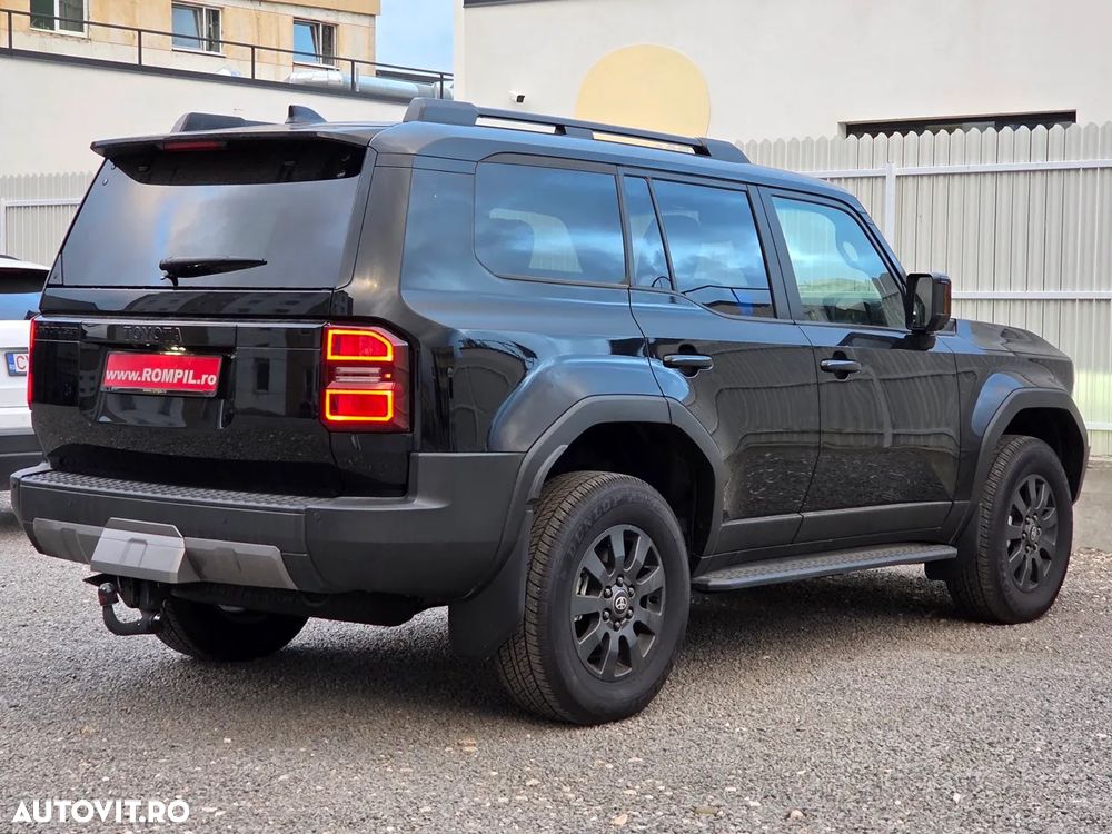 Toyota Land Cruiser 250 - 7