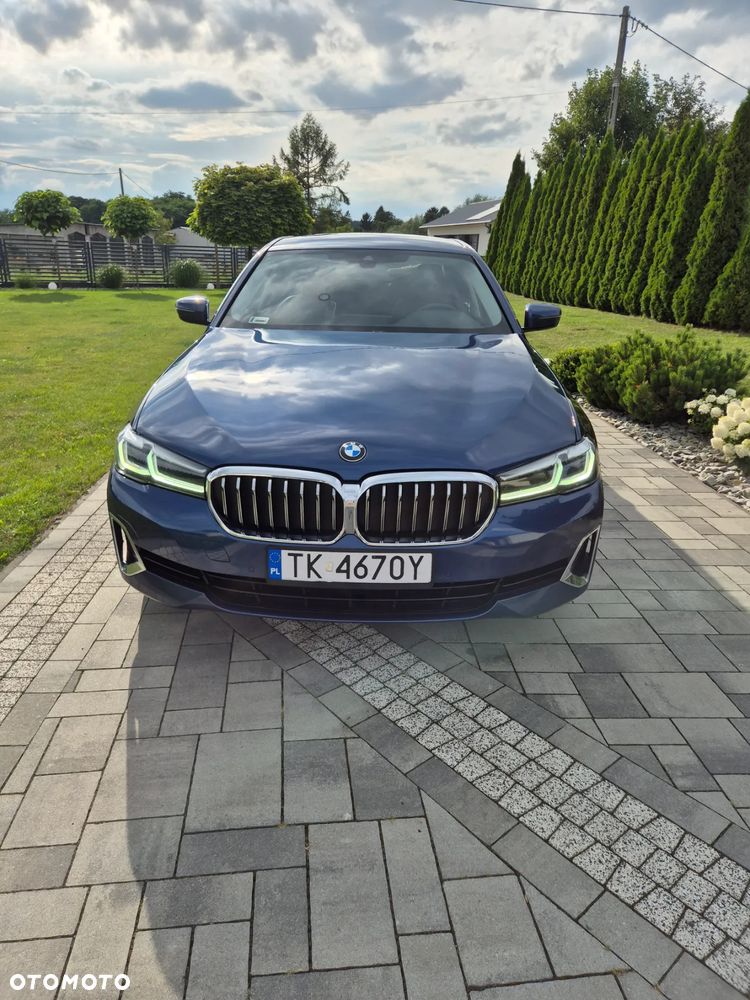 BMW Seria 5 520d xDrive Luxury Line - 11