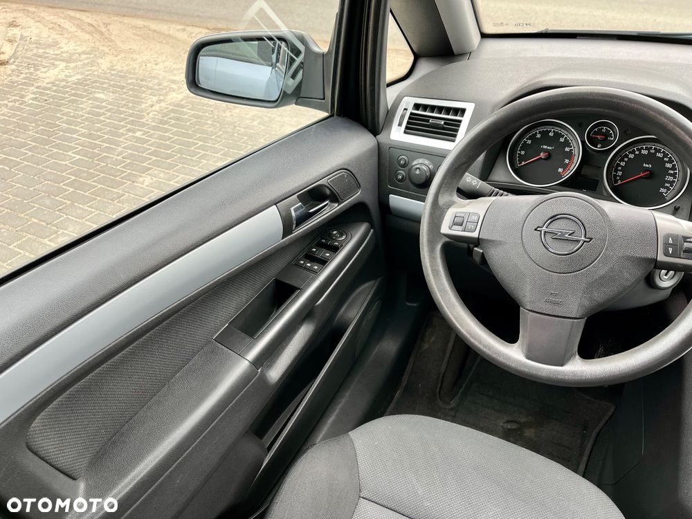 Opel Zafira - 6