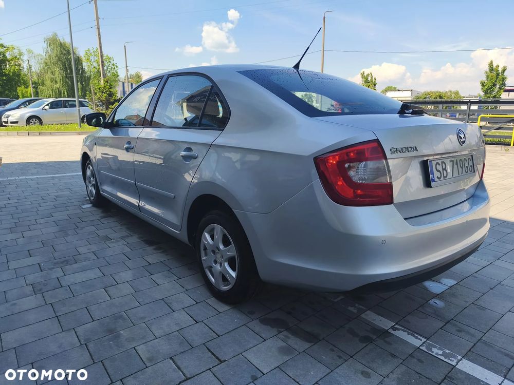 Skoda RAPID - 7