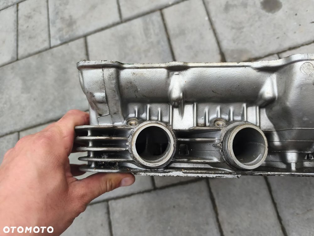 Głowica, zawory Honda CB 750 Boldor - 14