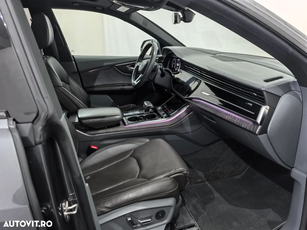 Audi Q8 - 28