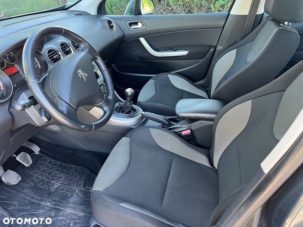 Peugeot 308 - 4