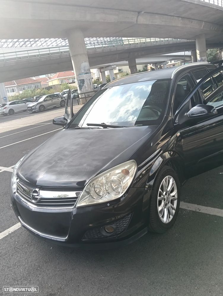 Opel Astra 1.7 CDTi Cosmo ecoFLEX - 2