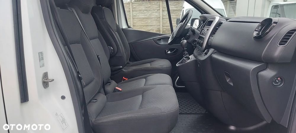 Opel VIVARO - 21