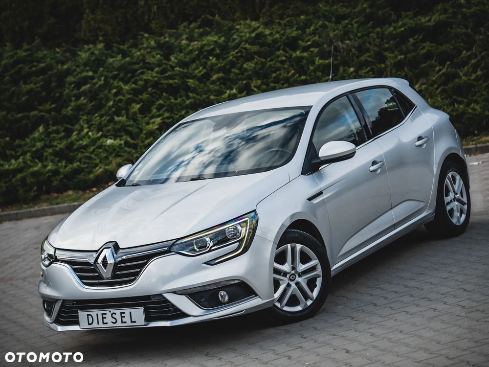 Renault Megane 1.5 Blue dCi Limited - 4