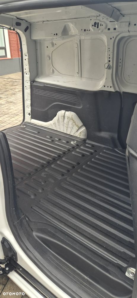 Citroën Berlingo van XL - 15