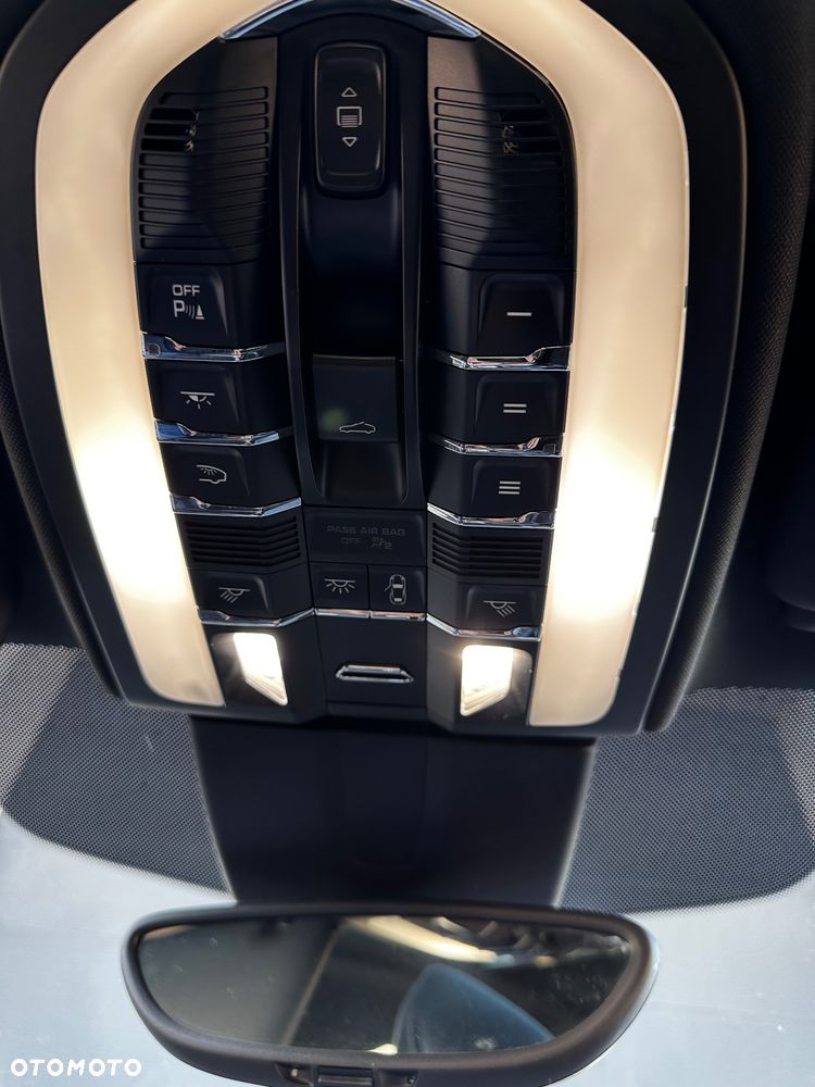 Porsche Cayenne S Diesel - 10