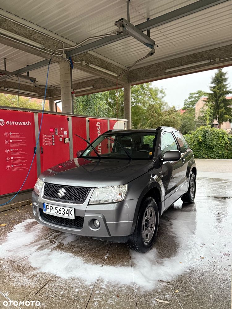 Suzuki Grand Vitara 1.6 - 10