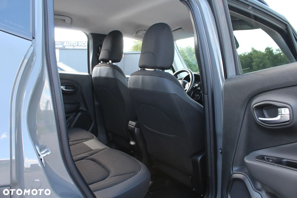 Jeep Renegade 1.0 T-GDI Night Eagle - 32