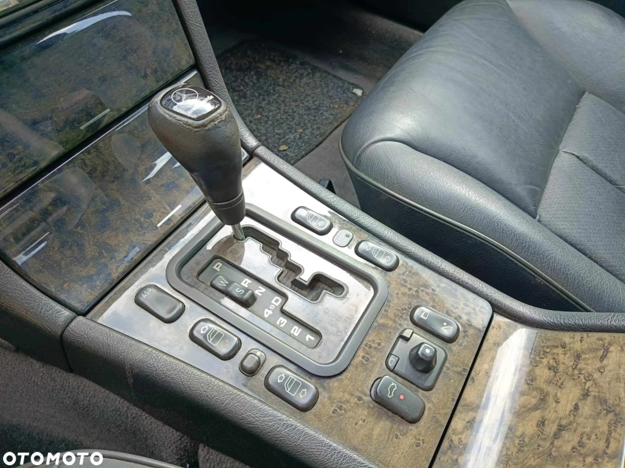 Mercedes-Benz Klasa E 300 T TD Avantgarde - 4