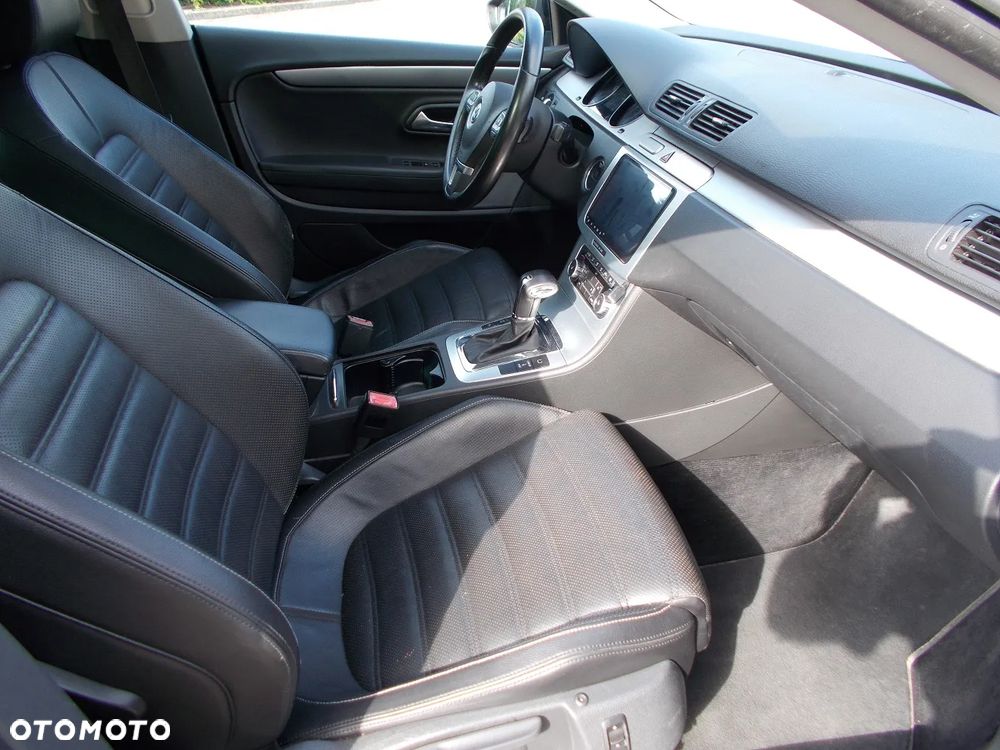 Volkswagen Passat CC 3.6 V6 4Motion DSG - 11