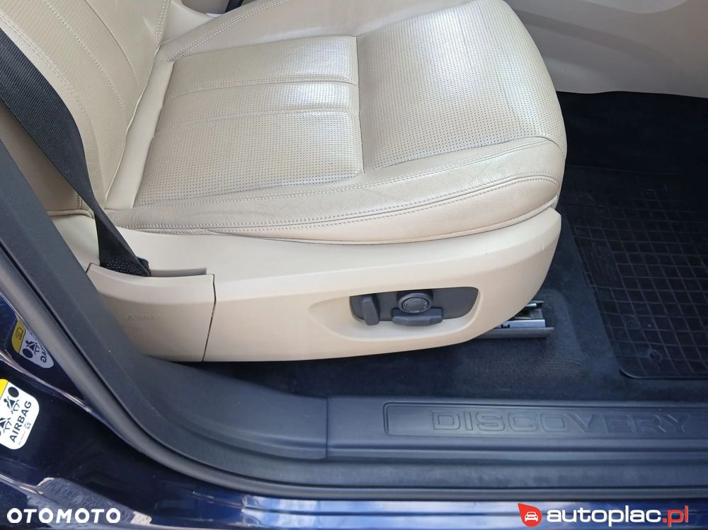 Land Rover Discovery Sport 2.0 TD4 HSE Luxury - 29