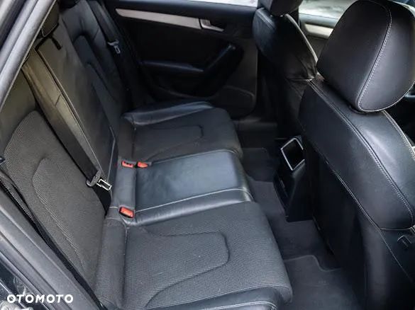 Audi A4 Avant ver-1-8-tfsi-s-line-sportpaket - 6