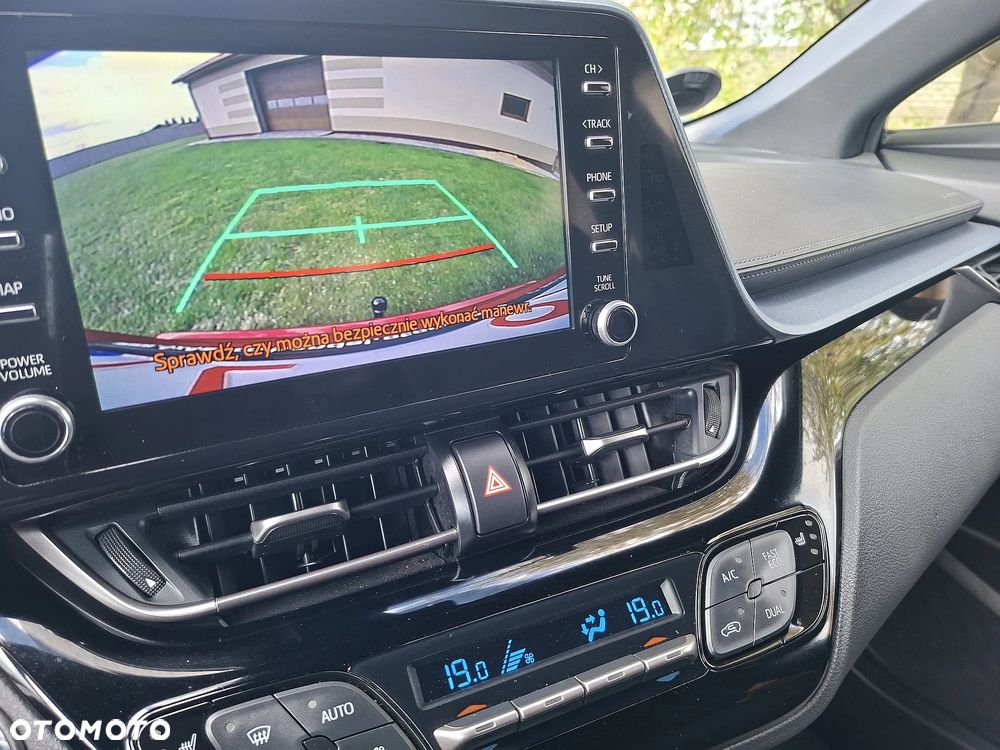Toyota C-HR - 10