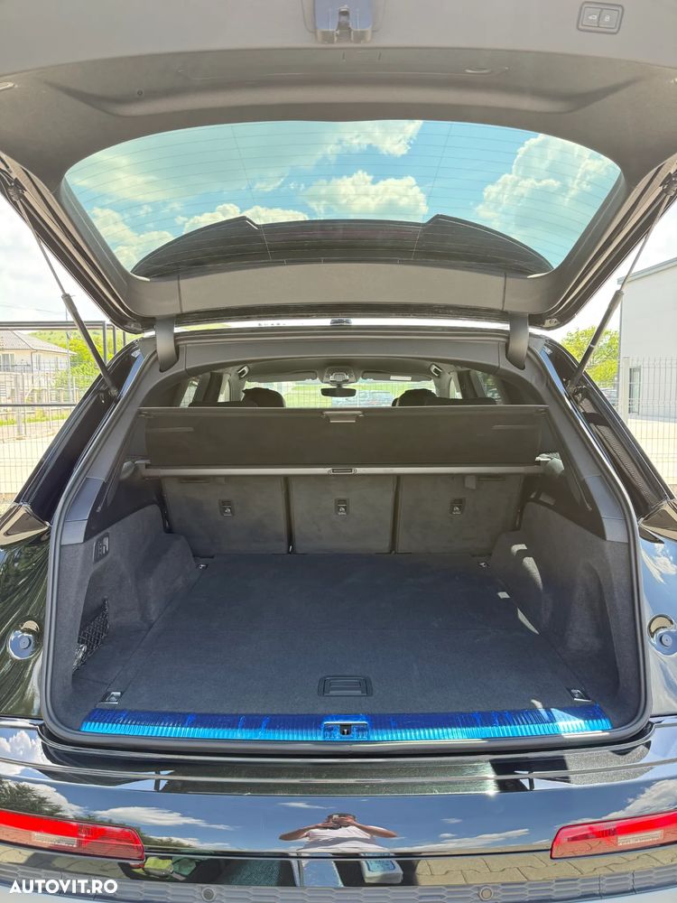 Audi Q7 - 11