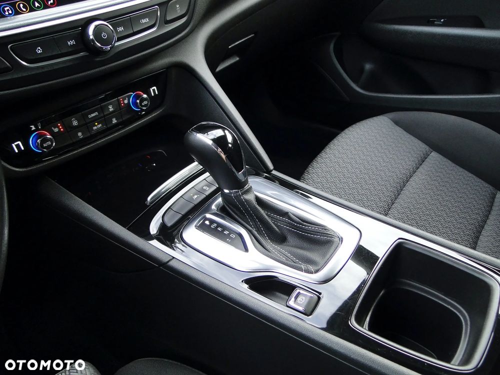 Opel Insignia 2.0 Automatik Dynamic - 25