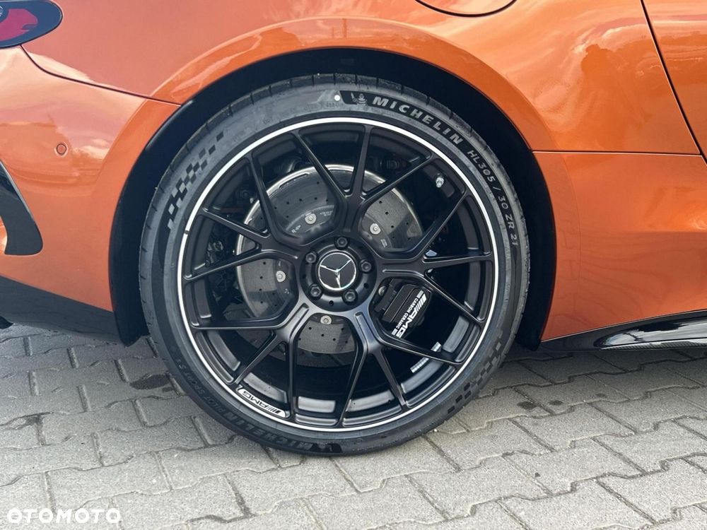 Mercedes-Benz AMG GT - 9
