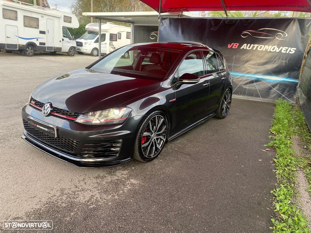 VW Golf 2.0 TSi GTi DSG Performance - 4