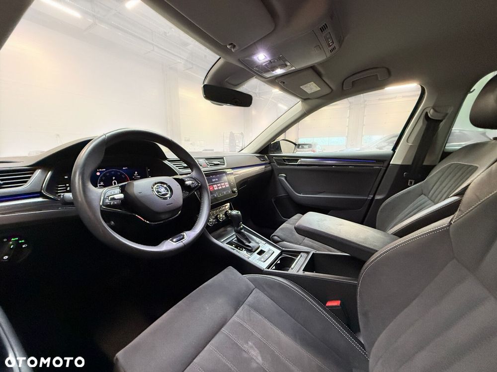 Skoda Superb 2.0 TSI Style DSG - 19