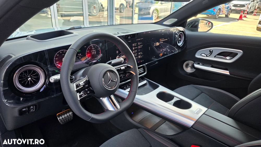 Mercedes-Benz CLA 220 - 13