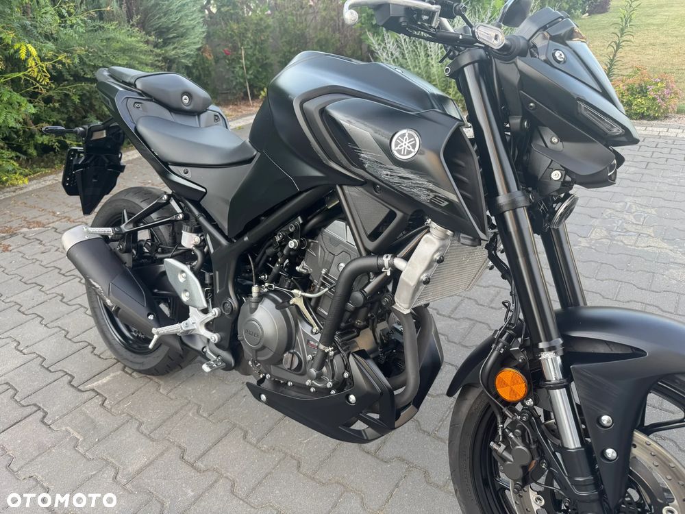 Yamaha MT - 16