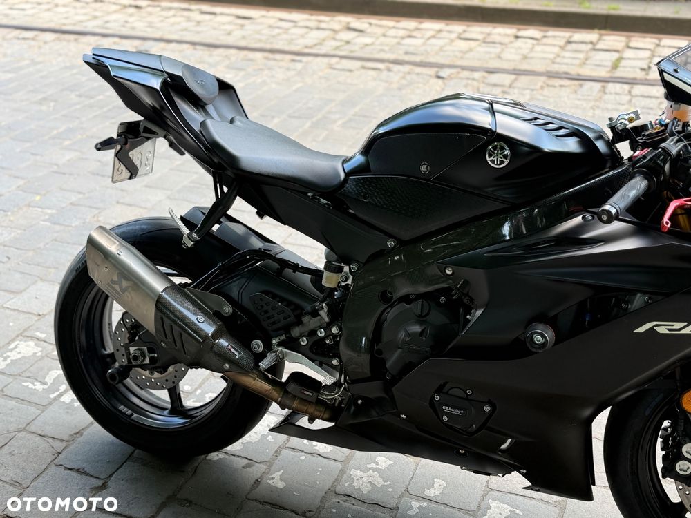 Yamaha R6 - 15