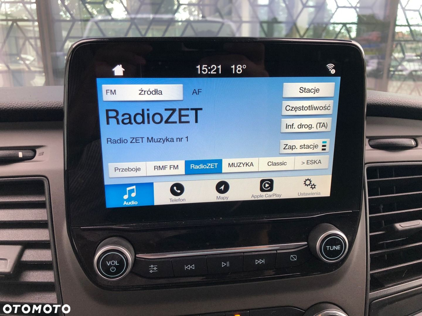 Ford Tourneo Custom 2.0 EcoBlue L2 Trend - 19