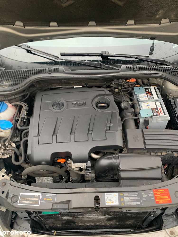 Skoda Octavia 1.6 TDI DPF DSG Classic - 6