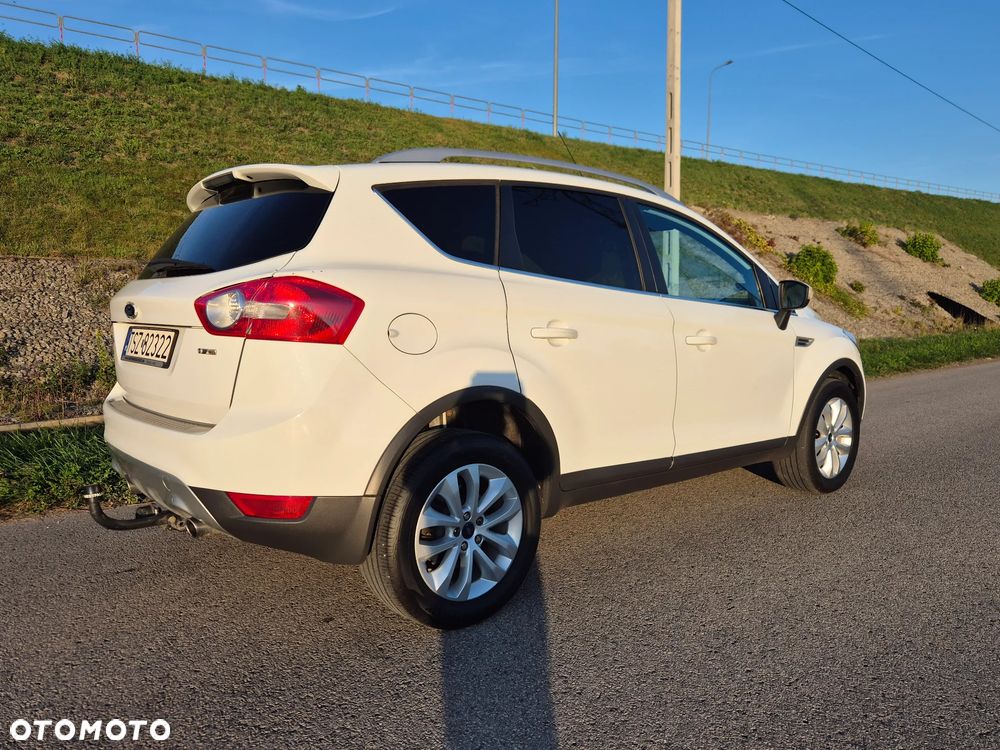 Ford Kuga - 17