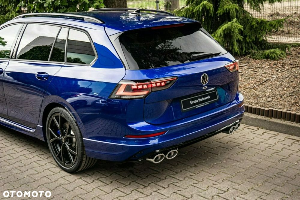 Volkswagen Golf - 25