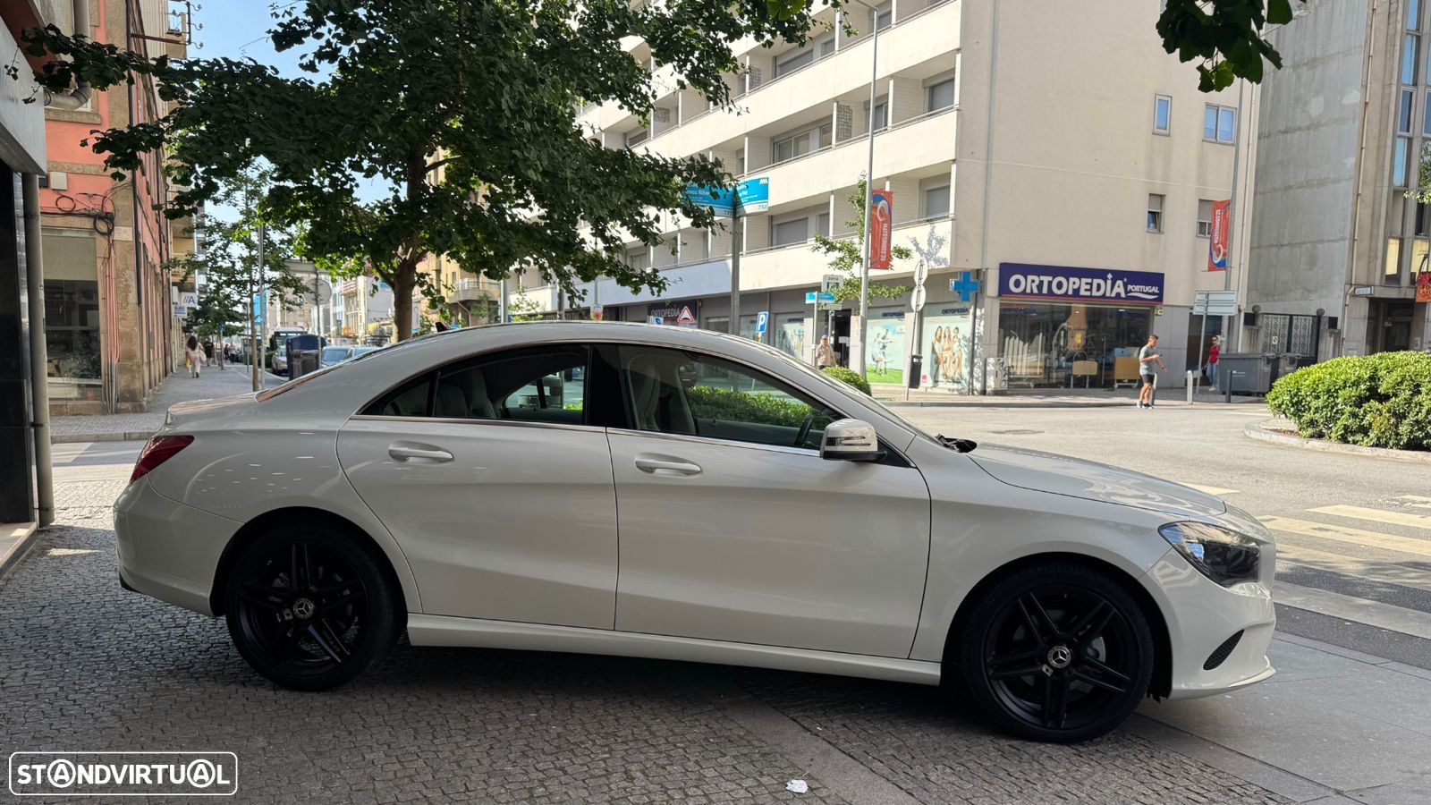 Mercedes-Benz CLA 220 - 3