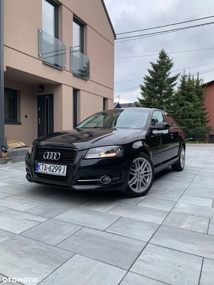 Audi A3 3-drzwiowe 1.6 TDI DPF Attraction - 2