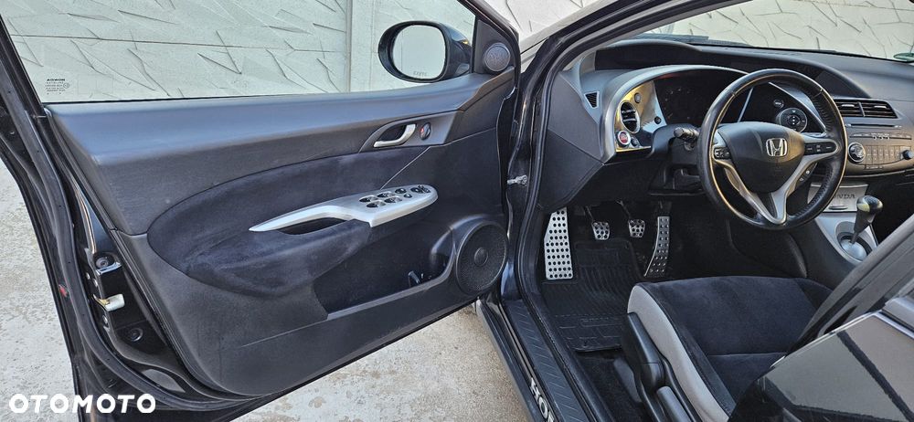 Honda Civic 1.8i-VTEC Sport - 13
