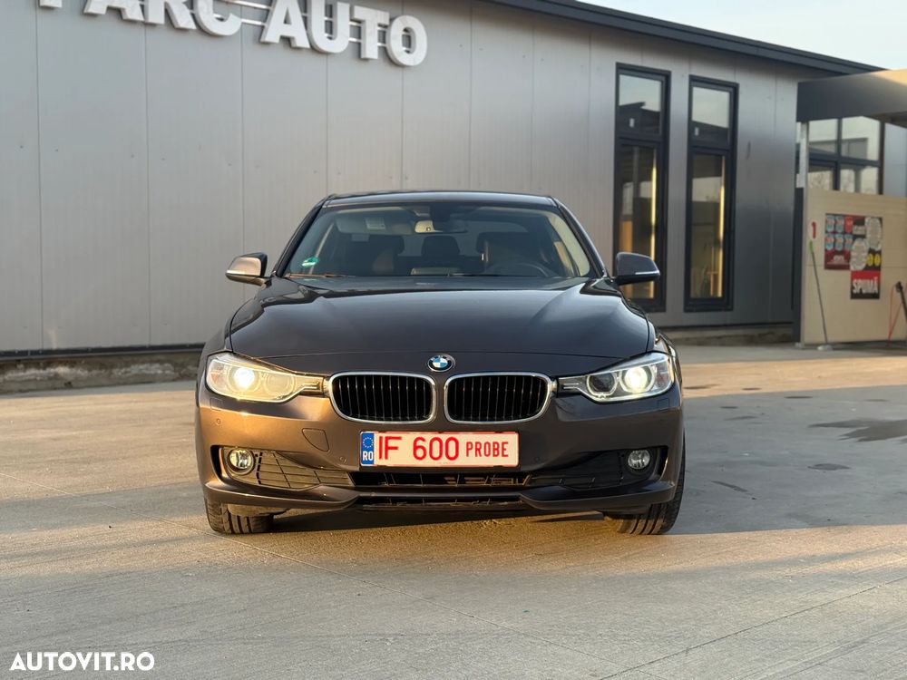 BMW Seria 3 - 38