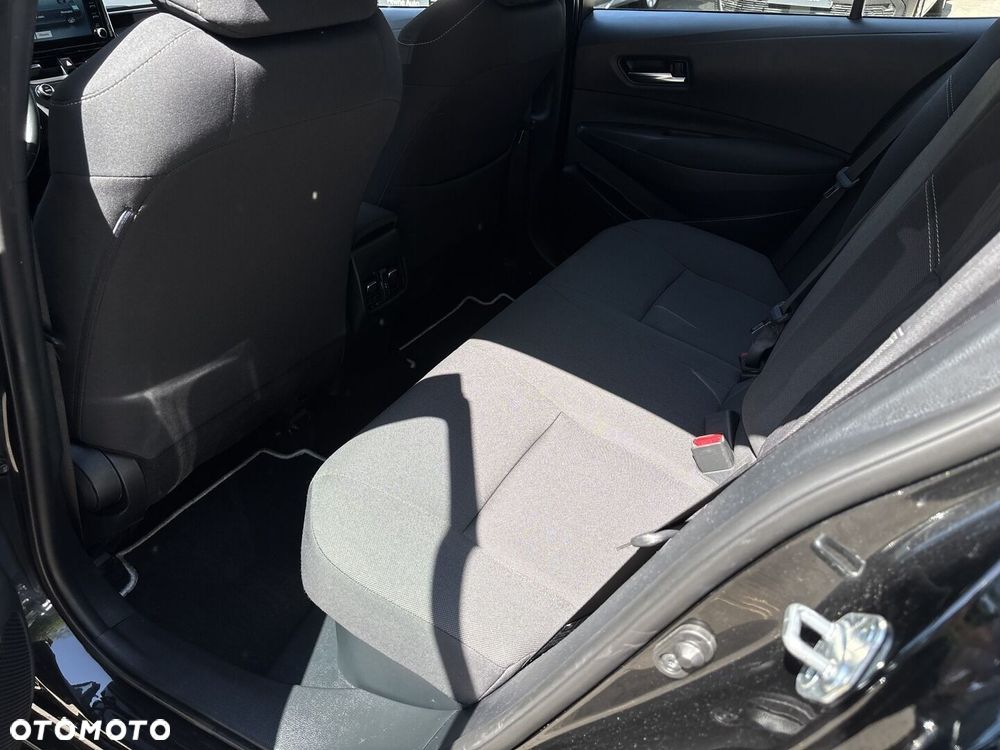 Toyota Corolla 1.8 Hybrid Active - 17